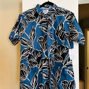 Reverse Blue and Black Leaf Print Shirt